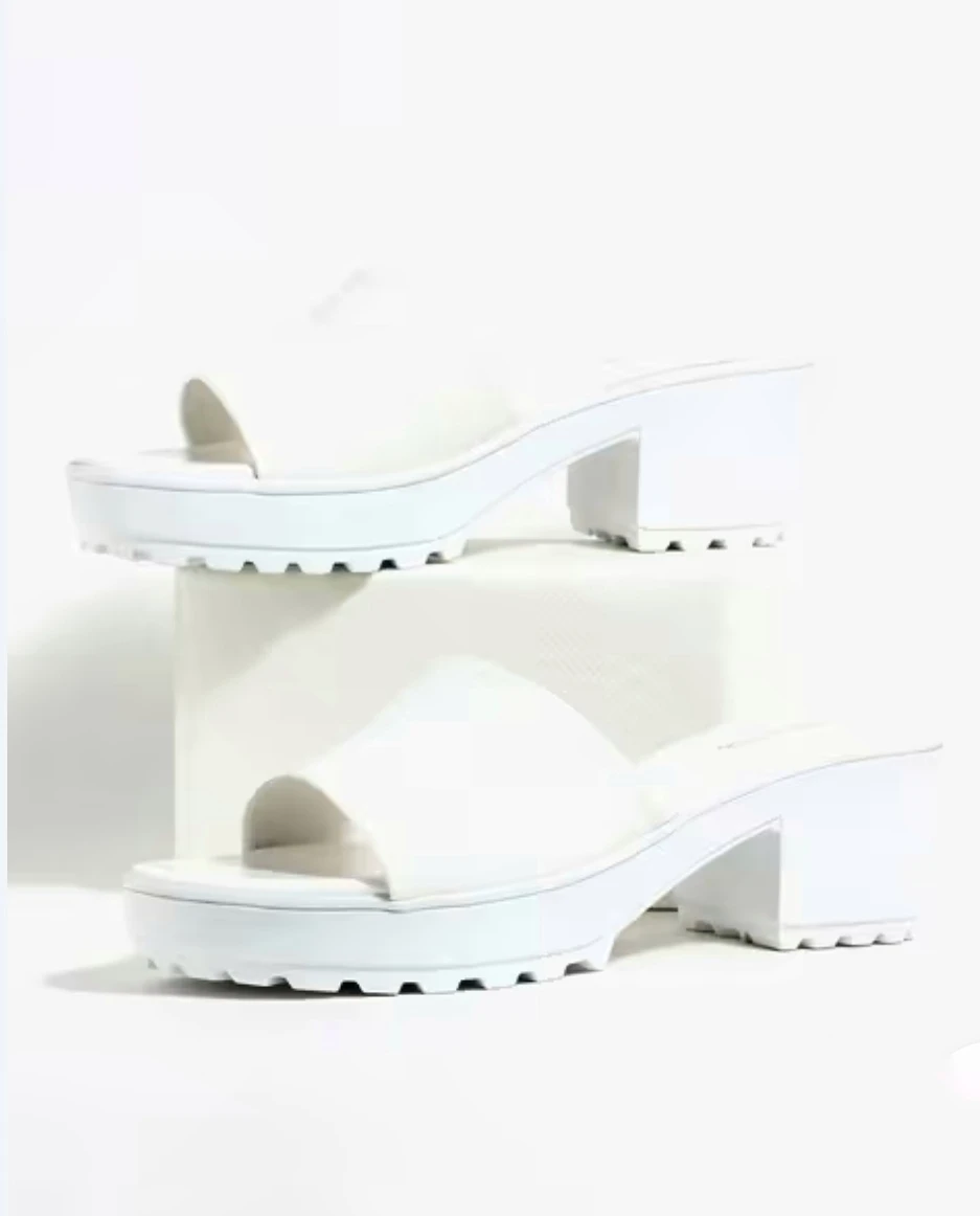 StrideAura Women’s Minimal Platform Slide Sandals